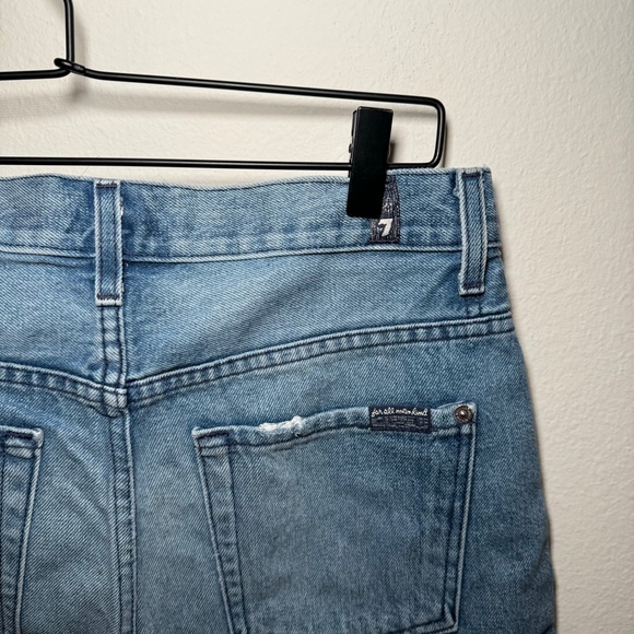 7 for all Mankind Jean Shorts Women's Size 27 Blue Medium Wash Cutoff Festival - Picture 4 of 4